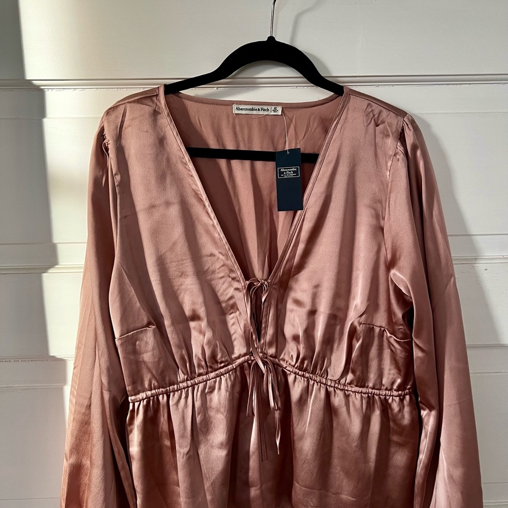 NWT Abercrombie Pink Satin Tie-Front Blouse - XL